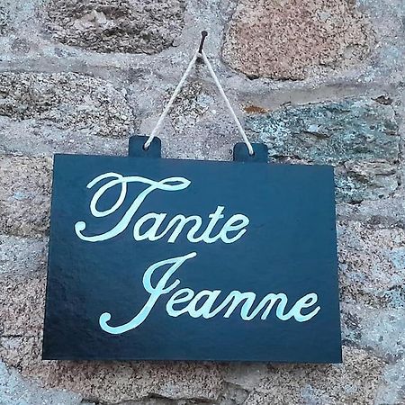 Gite Tante Jeanne Reville Luaran gambar